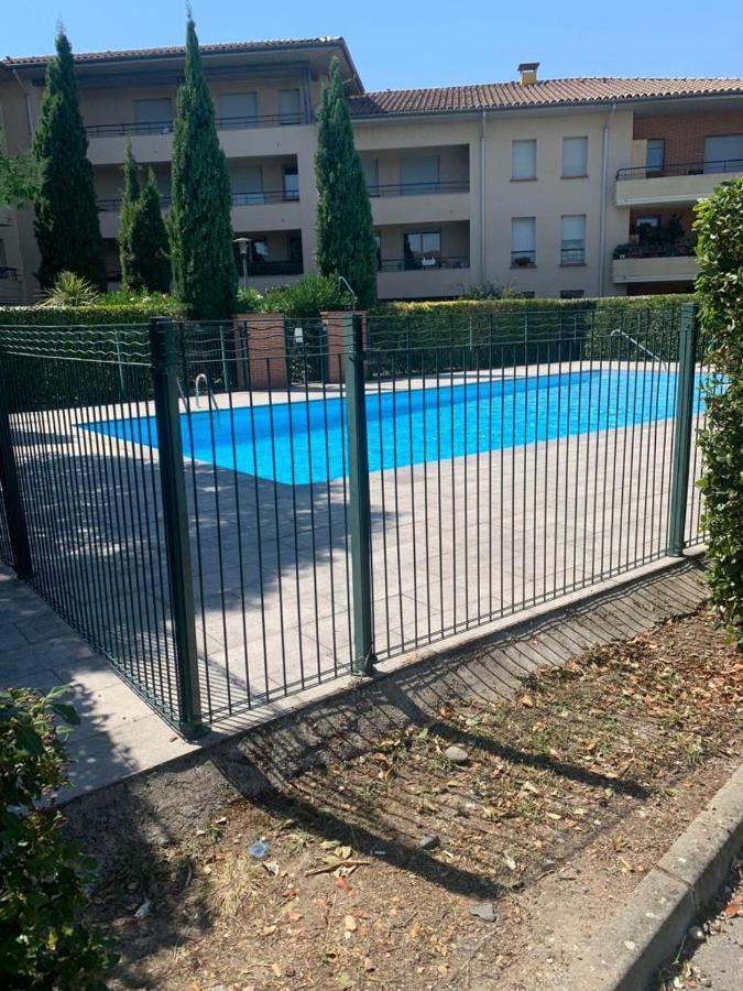 City Rose T2 ensoleillé-piscine-parking privé -fibre -balcon Toulouse Extérieur photo